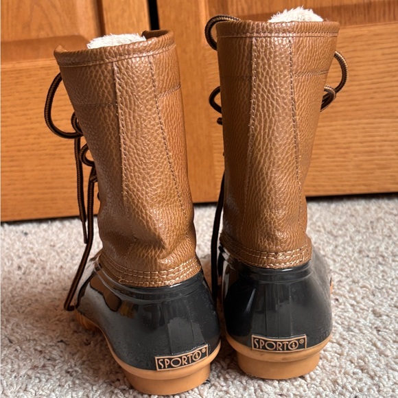 Sporto women’s light brown and brown duck boots, size 9M - Picture 7 of 8